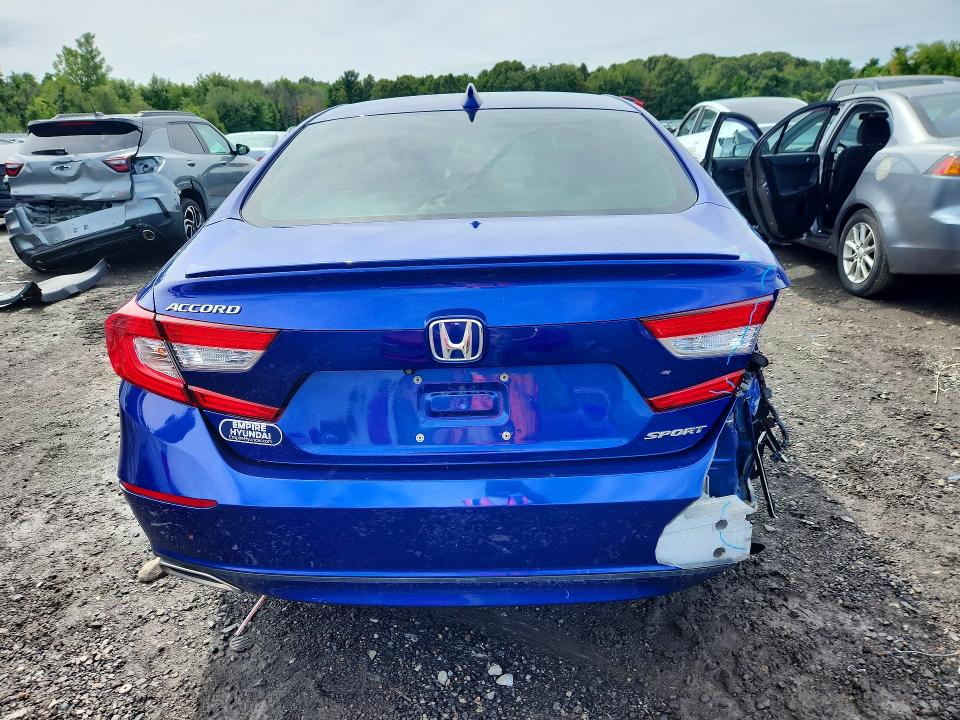 Продажа на аукционе авто 2018 Honda Accord, vin: 1HGCV1F34JA246116, номер лота: 67435706