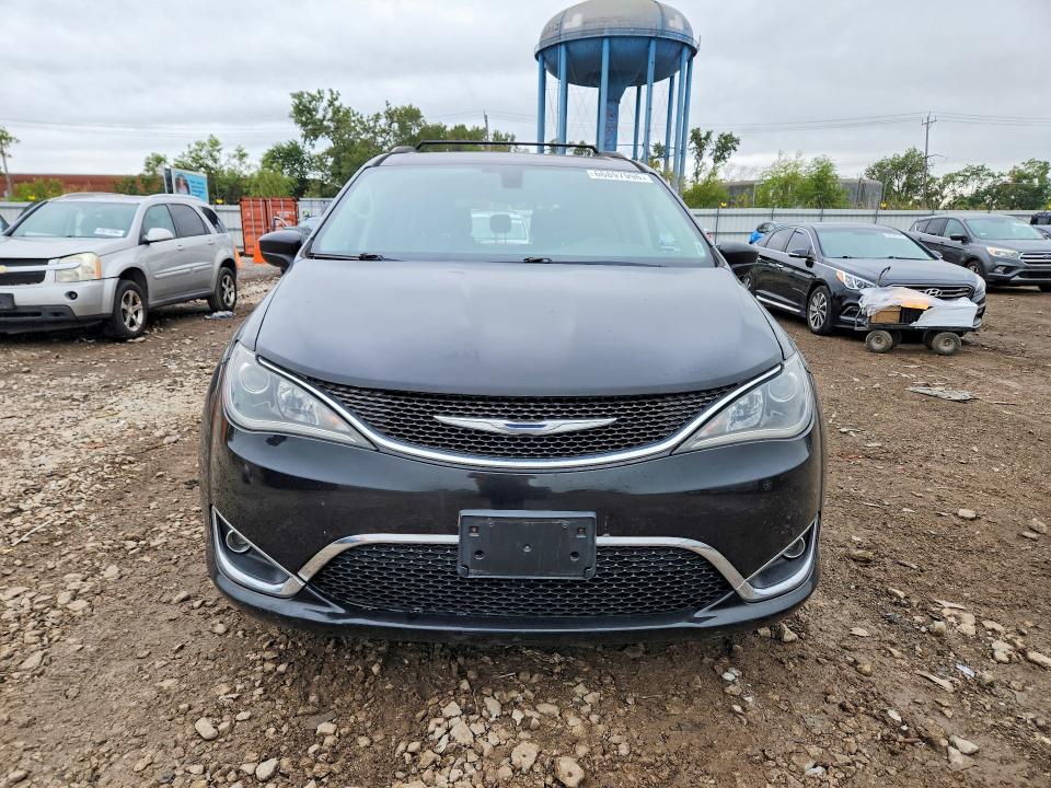 Продаж на аукціоні авто 2017 Chrysler Pacifica, vin: 2C4RC1BG4HR627350, номер лоту: 66897996