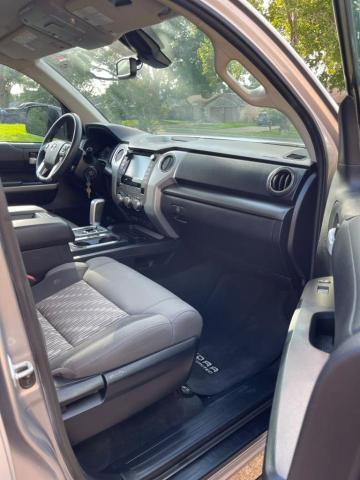 Продажа на аукционе авто 2021 Toyota Tundra, vin: 5TFEY5F18MX279495, номер лота: 71110146