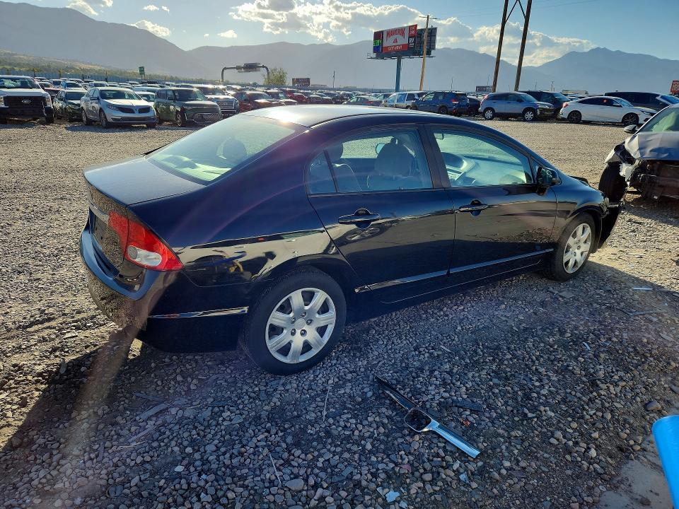 67541796 :رقم المزاد ، 19XFA1F5XAE021687 vin ، 2010 Honda Civic مزاد بيع