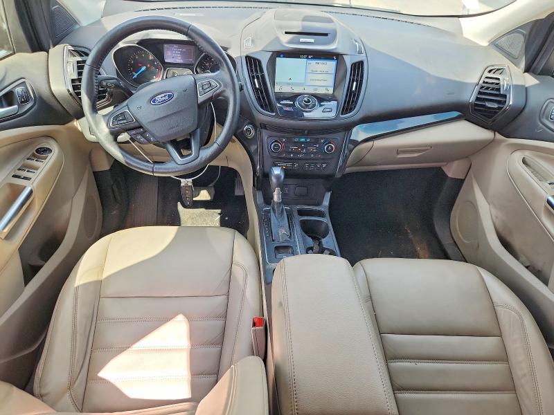 Продажа на аукционе авто 2017 Ford Escape, vin: 1FMCU0J93HUB35570, номер лота: 70779686