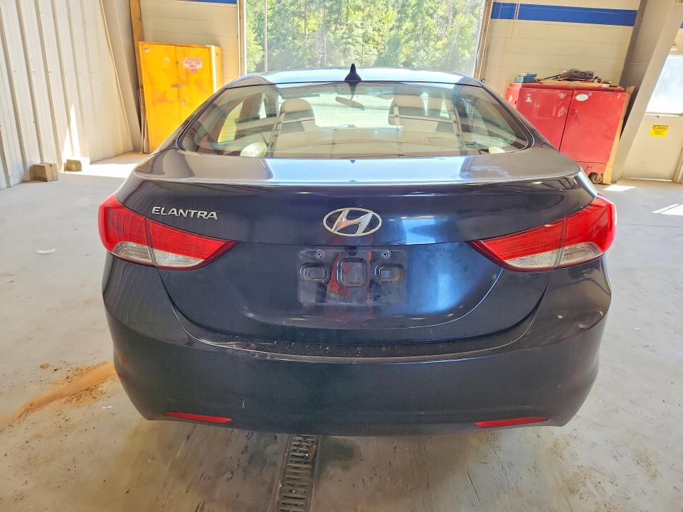 2013 Hyundai Elantra მანქანა იყიდება აუქციონზე, vin: 5NPDH4AE2DH226545, აუქციონის ნომერი: 69291016