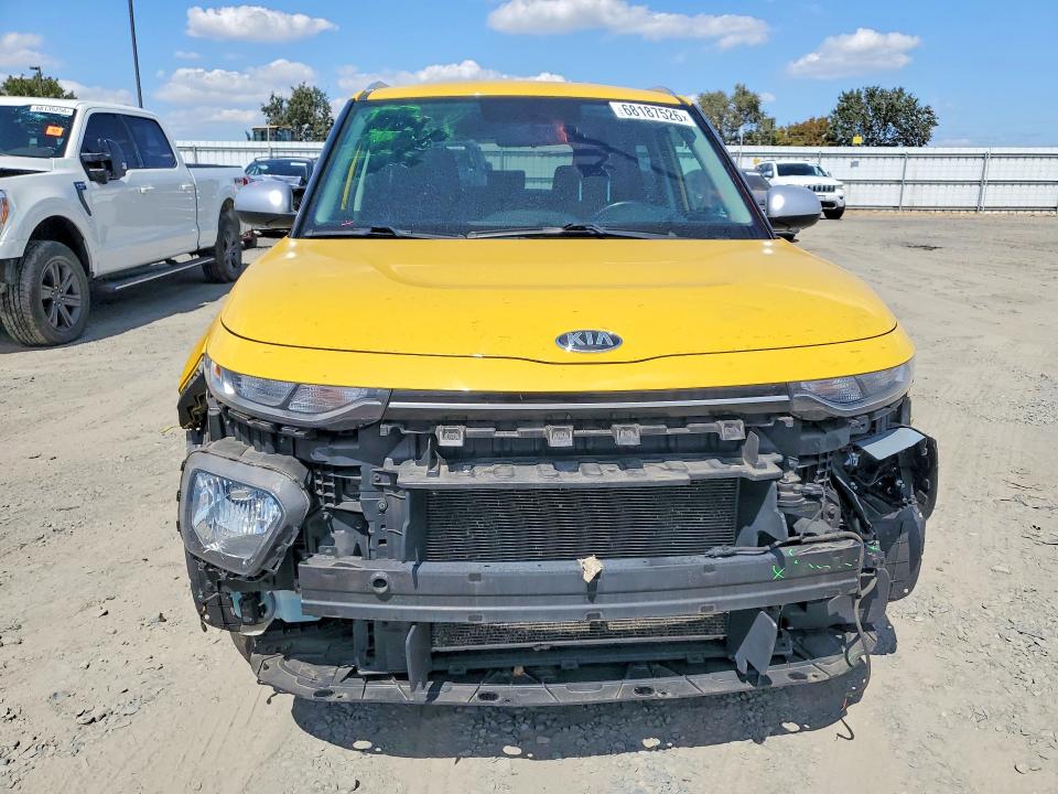 68187526 :رقم المزاد ، KNDJ23AU1L7049642 vin ، 2020 Kia Soul مزاد بيع