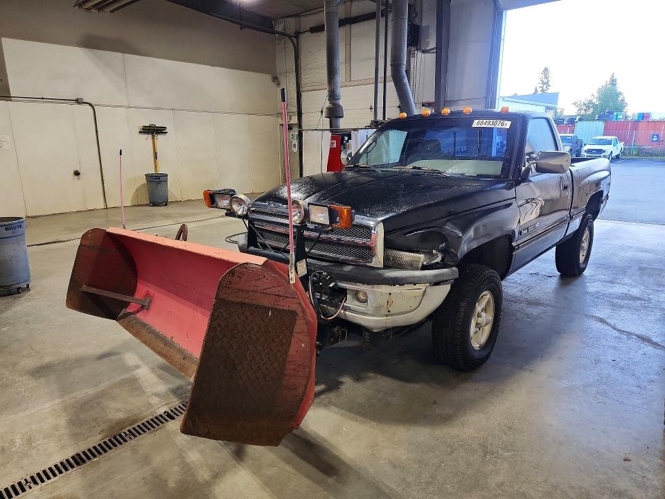 68493076 :رقم المزاد ، 1B7HF16Y8TS696460 vin ، 1996 Dodge Ram 1500 مزاد بيع