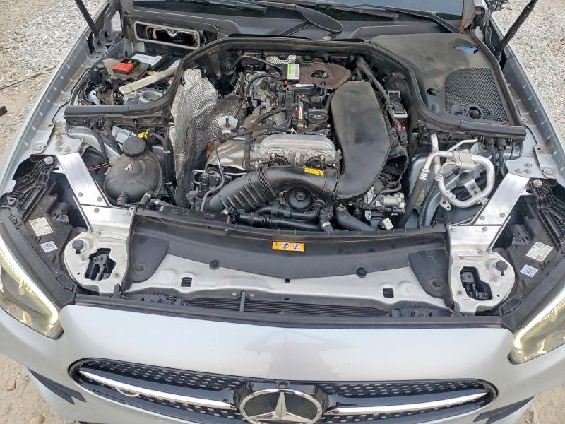 69326626 :رقم المزاد ، W1KZF8EB2PB110129 vin ، 2023 Mercedes-benz E مزاد بيع