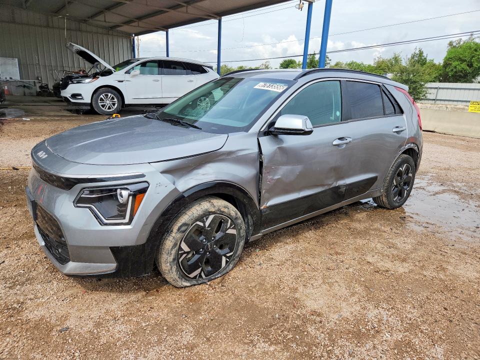 Aukcja sprzedaży 2023 Kia Niro, vin: KNDCR3L10P5053643, numer aukcji: 67613556