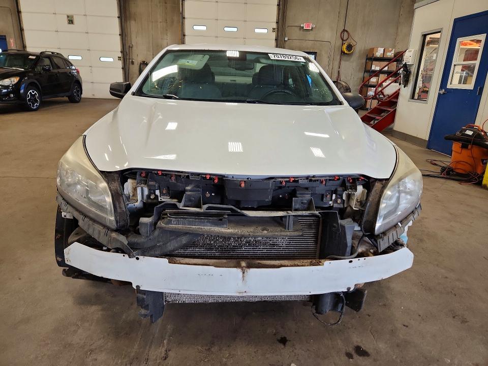 Продажа на аукционе авто 2015 Chevrolet Malibu, vin: 1G11A5SL2FF299642, номер лота: 70789256