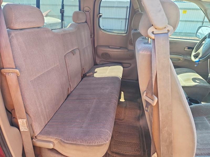 68707506 :رقم المزاد ، 5TBRT3418YS006973 vin ، 2000 Toyota Tundra مزاد بيع