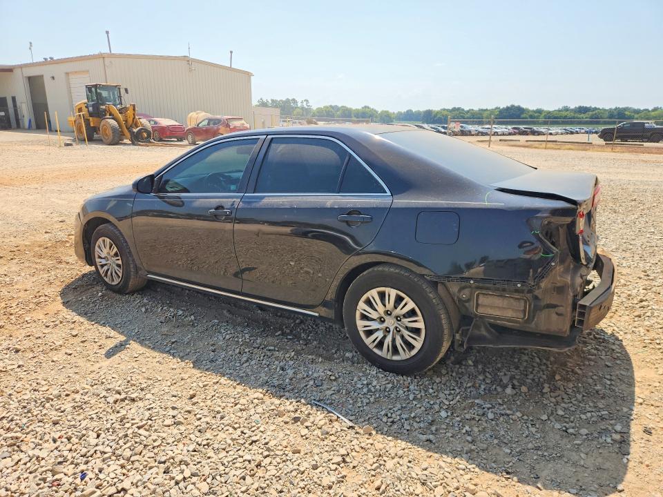 67678046 :رقم المزاد ، 4T1BF1FKXDU245730 vin ، 2013 Toyota Camry مزاد بيع