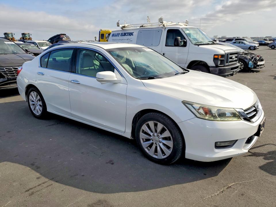 Aukcja sprzedaży 2014 Honda Accord, vin: 1HGCR3F8XEA039893, numer aukcji: 69863726