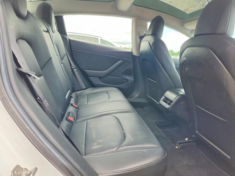 Продажа на аукционе авто 2018 Tesla Model 3, vin: 5YJ3E1EA6JF013764, номер лота: 69690786