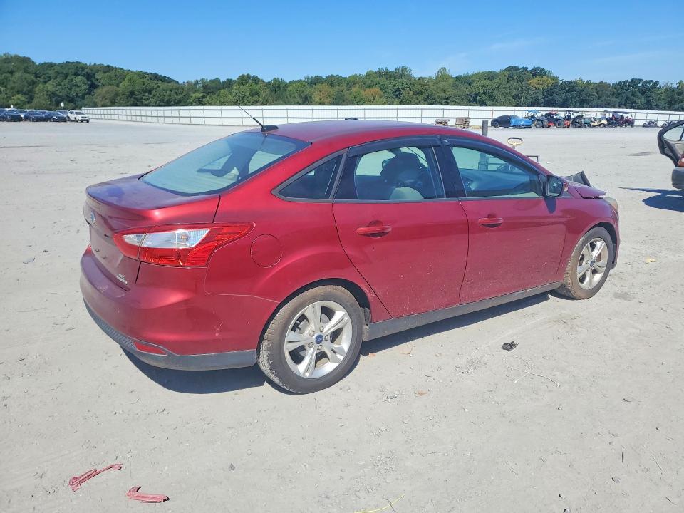 70700936 :رقم المزاد ، 1FADP3F26EL233805 vin ، 2014 Ford Focus مزاد بيع