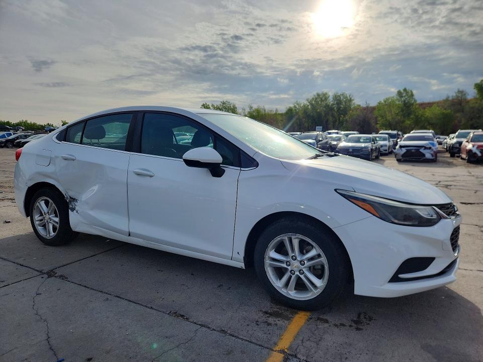 Aukcja sprzedaży 2017 Chevrolet Cruze, vin: 1G1BE5SM0H7103308, numer aukcji: 69805816