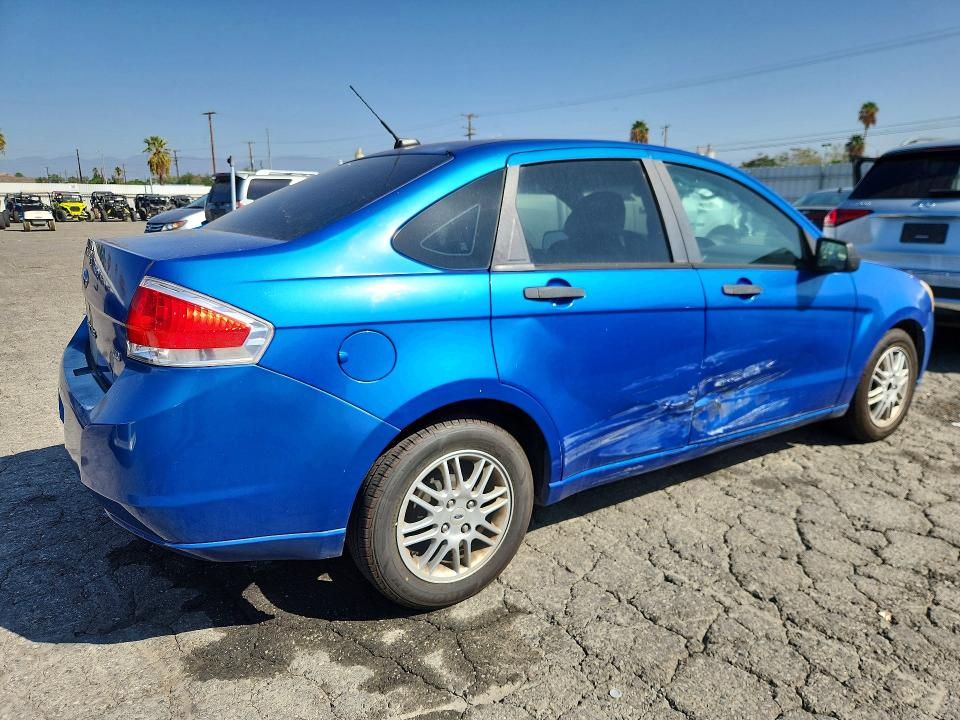 69963706 :رقم المزاد ، 1FAHP3FN5BW150078 vin ، 2011 Ford Focus مزاد بيع