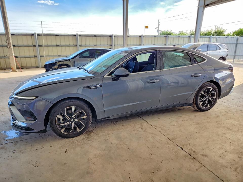 70277926 :رقم المزاد ، KMHL64JA5SA436636 vin ، 2025 Hyundai Sonata مزاد بيع