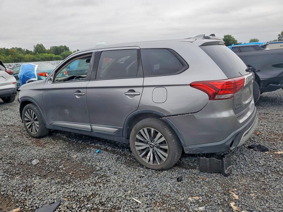 2019 Mitsubishi Outlander მანქანა იყიდება აუქციონზე, vin: JA4AD2A33KZ053619, აუქციონის ნომერი: 67452336
