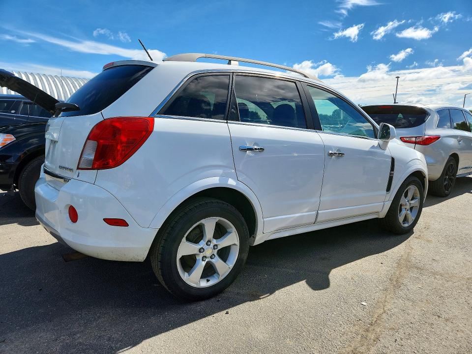 2014 Chevrolet Captiva მანქანა იყიდება აუქციონზე, vin: 3GNAL4EK9ES542427, აუქციონის ნომერი: 69947456