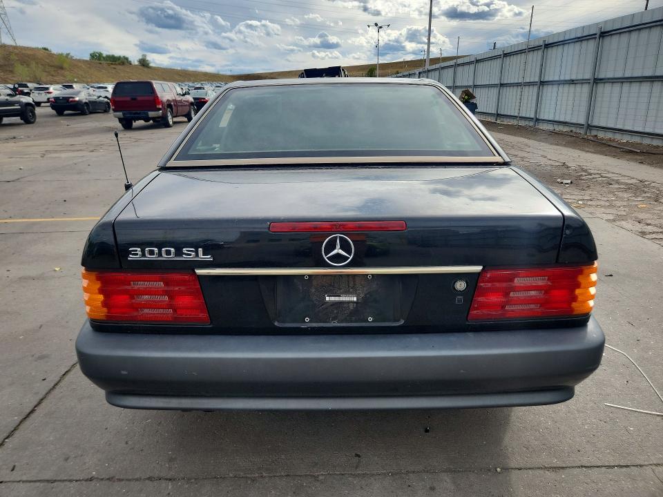 Auction sale of the 1991 Mercedes-benz 300, vin: WDBFA61E4MF021973        , lot number: 69141726