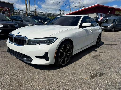70011806 :رقم المزاد ، 3MW5R7J04N8C65534 vin ، 2022 Bmw 330xi مزاد بيع