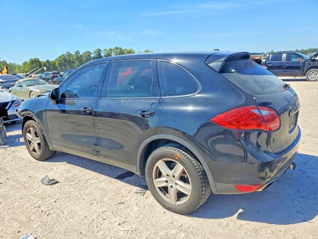 Продаж на аукціоні авто 2012 Porsche Cayenne, vin: WP1AA2A2XCLA01073, номер лоту: 69810826