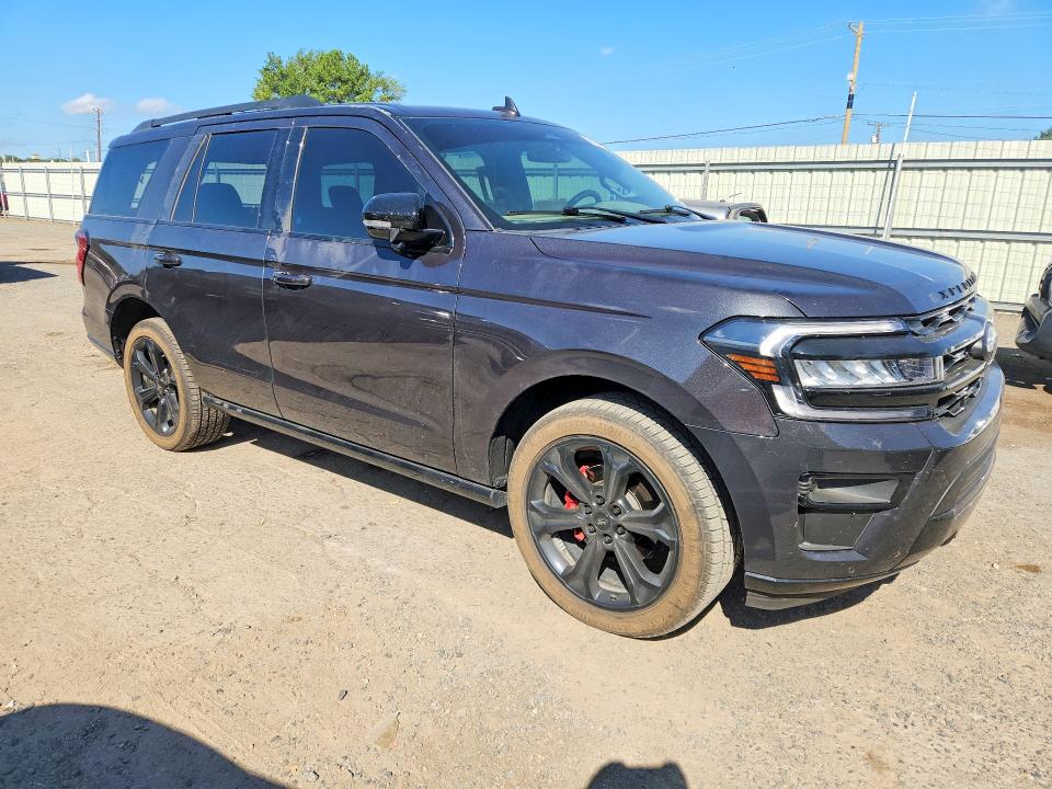 Продажа на аукционе авто 2023 Ford Expedition, vin: 1FMJU2AG4PEA13195, номер лота: 68653256