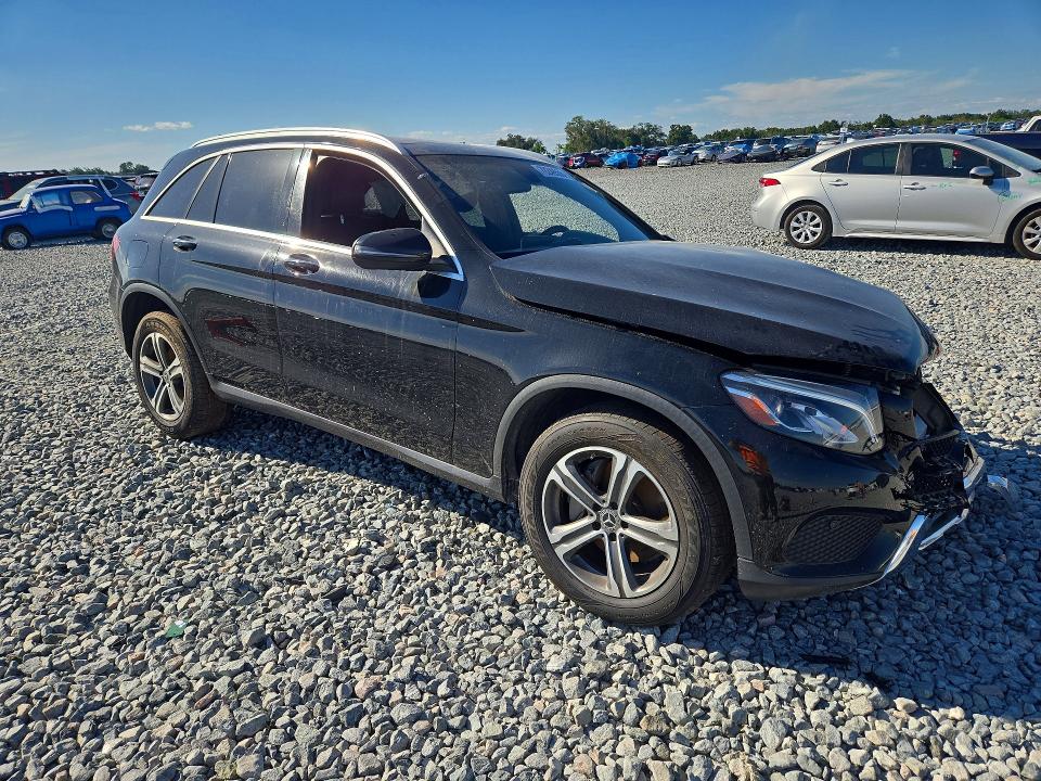 2018 Mercedes-benz Glc მანქანა იყიდება აუქციონზე, vin: WDC0G4JB3JV095798, აუქციონის ნომერი: 70249556