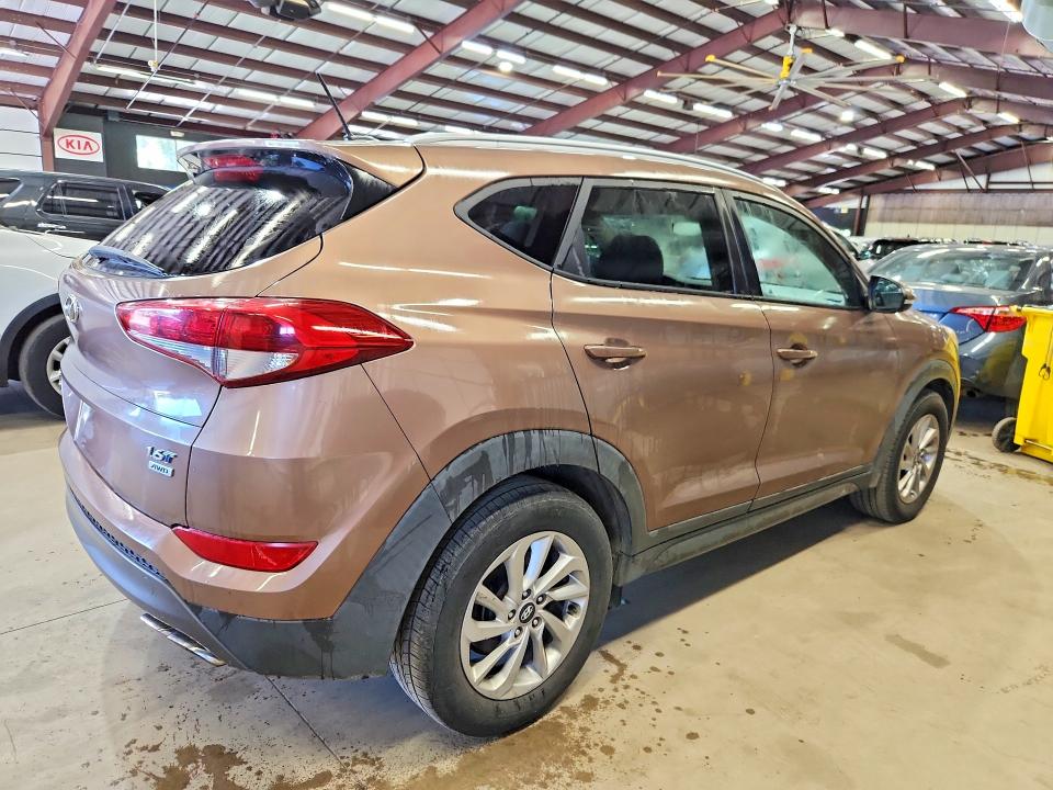 68541356 :رقم المزاد ، KM8J3CA20GU052059 vin ، 2016 Hyundai Tucson مزاد بيع