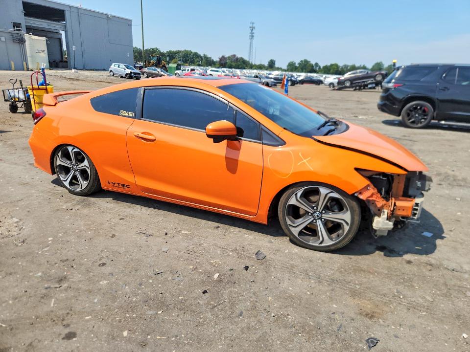 67035246 :رقم المزاد ، 2HGFG4A57FH701745 vin ، 2015 Honda Civic مزاد بيع