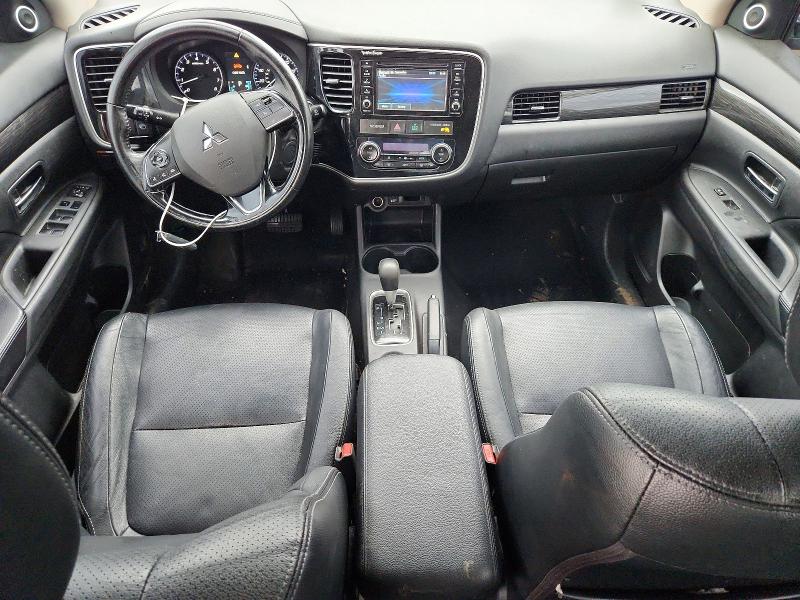 2016 Mitsubishi Outlander მანქანა იყიდება აუქციონზე, vin: JA4AD3A38GZ009015        , აუქციონის ნომერი: 68286366
