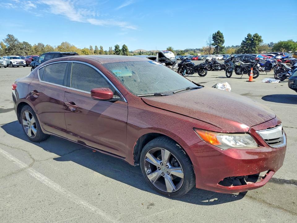 68183996 :رقم المزاد ، 19VDE1F52FE005673 vin ، 2015 Acura Ilx مزاد بيع