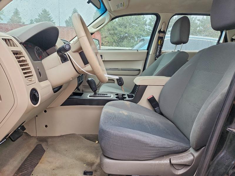 69247446 :رقم المزاد ، 1FMCU9C76AKD17281         vin ، 2010 Ford Escape مزاد بيع