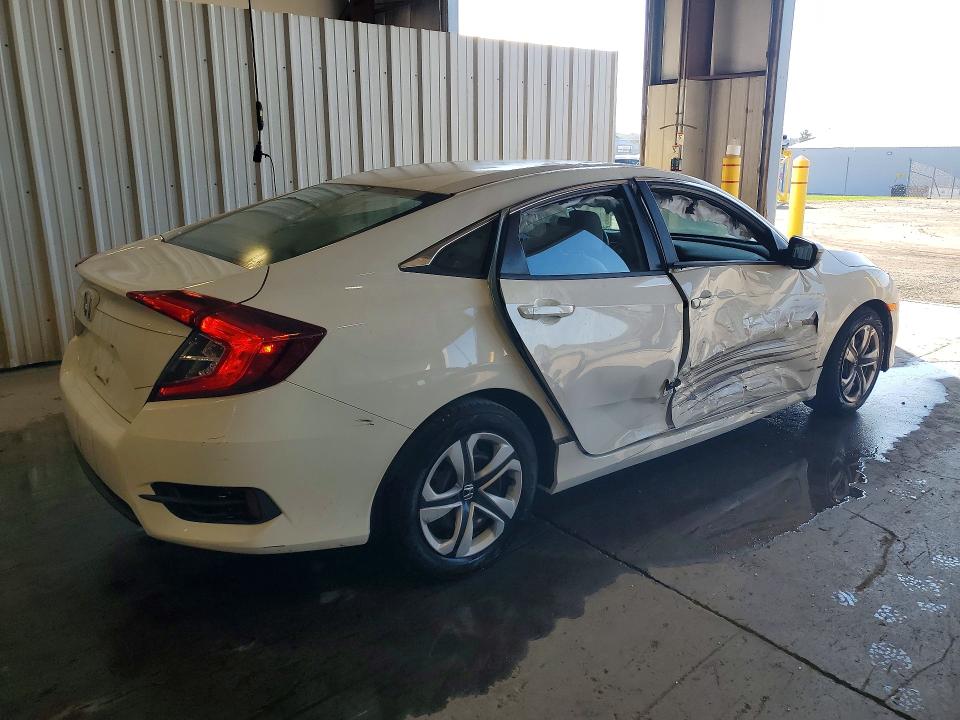 68098816 :رقم المزاد ، 2HGFC2F55JH552544 vin ، 2018 Honda Civic مزاد بيع