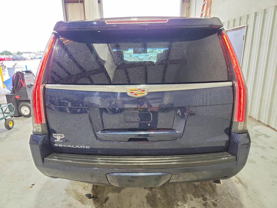 2018 Cadillac Escalade მანქანა იყიდება აუქციონზე, vin: 1GYS4DKJ7JR319283, აუქციონის ნომერი: 68654356