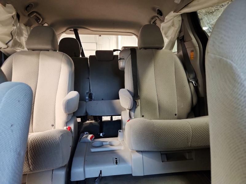 Продажа на аукционе авто 2014 Toyota Sienna, vin: 5TDKK3DC3ES457849, номер лота: 70903646