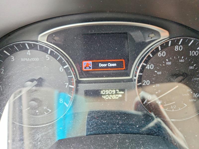 2015 Nissan Altima მანქანა იყიდება აუქციონზე, vin: 1N4AL3AP2FC592832, აუქციონის ნომერი: 69704056