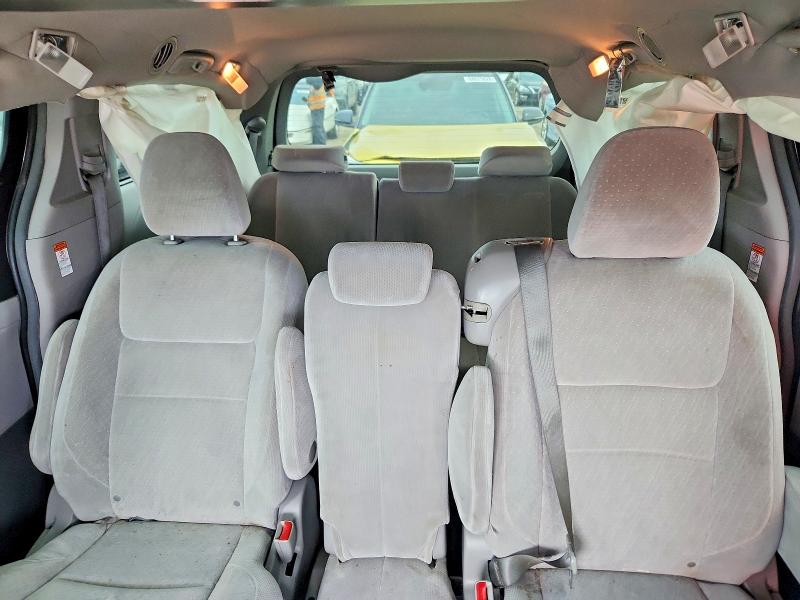 Продажа на аукционе авто 2015 Toyota Sienna, vin: 5TDKK3DC7FS609570, номер лота: 68630206