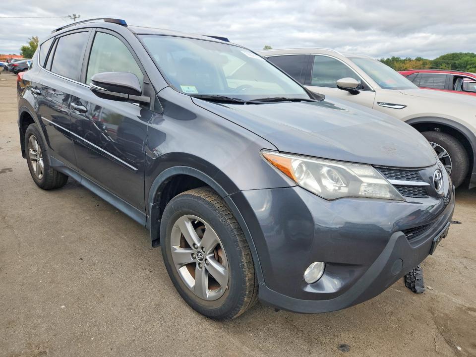 Продажа на аукционе авто 2015 Toyota Rav4, vin: JTMRFREV5FD102099, номер лота: 70676376