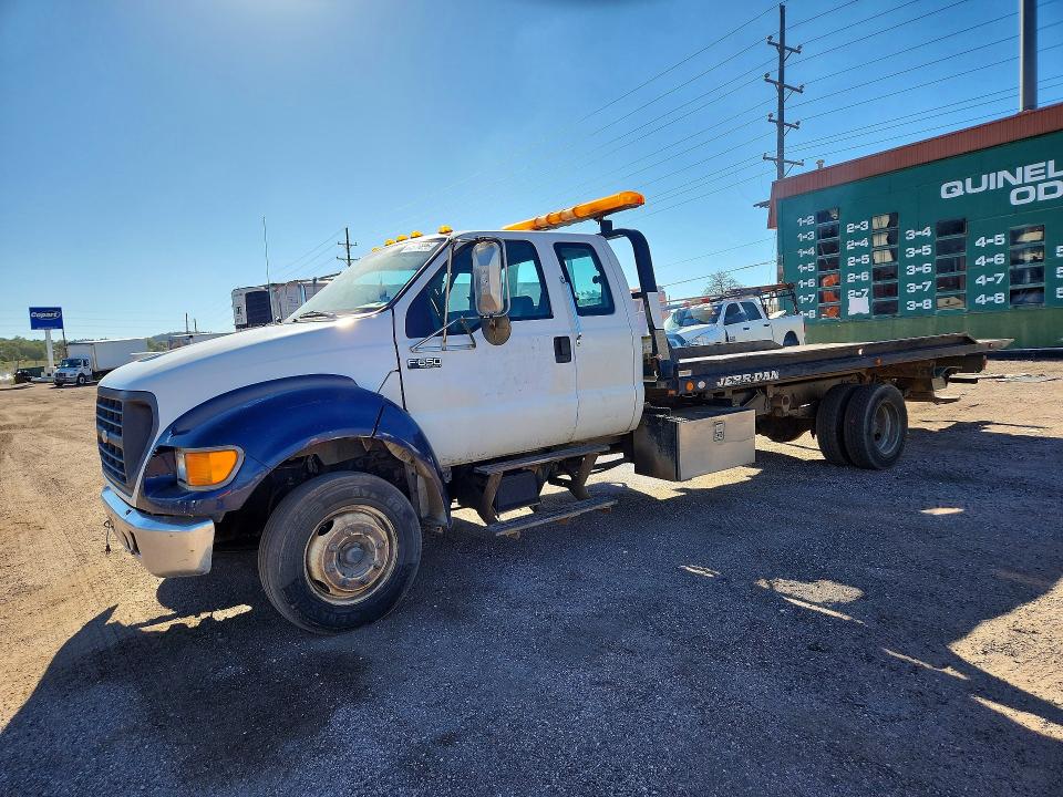 67376896 :رقم المزاد ، 3FDNX65H8YMA82695 vin ، 2006 Ford F650 مزاد بيع