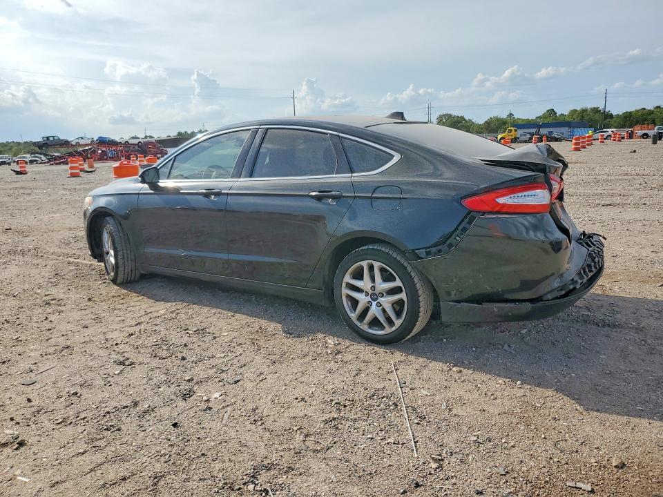 69894586 :رقم المزاد ، 1FA6P0HD8E5370870 vin ، 2014 Ford Fusion مزاد بيع