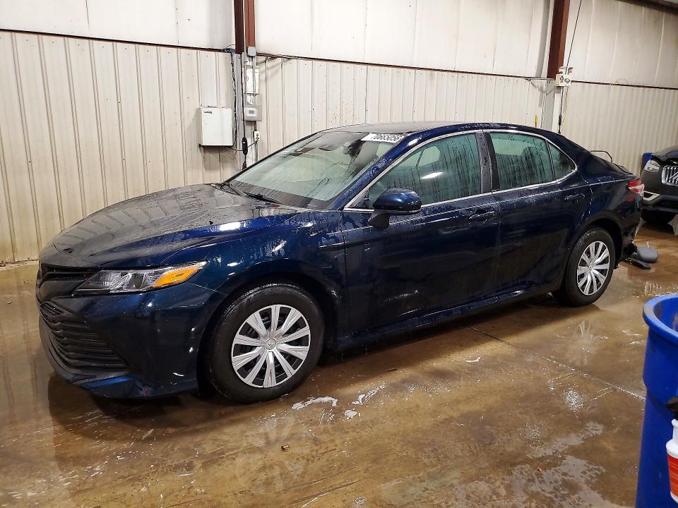 2020 Toyota Camry მანქანა იყიდება აუქციონზე, vin: 4T1A11AK6LU937919, აუქციონის ნომერი: 70665056