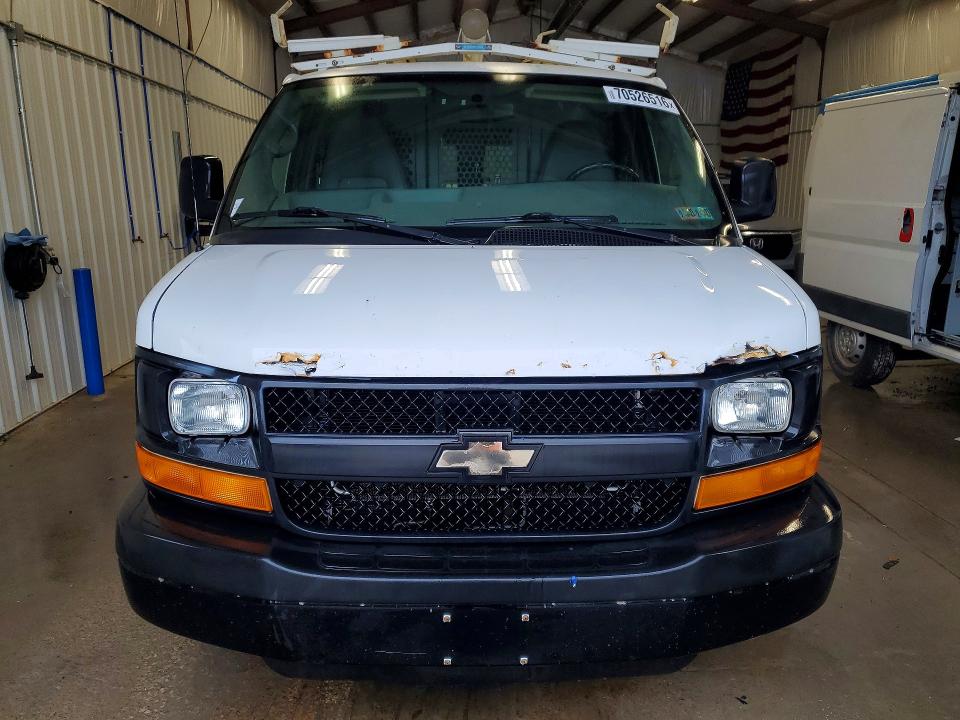 2013 Chevrolet Express G2500 მანქანა იყიდება აუქციონზე, vin: 1GCWGFCA5D1142972, აუქციონის ნომერი: 70526516