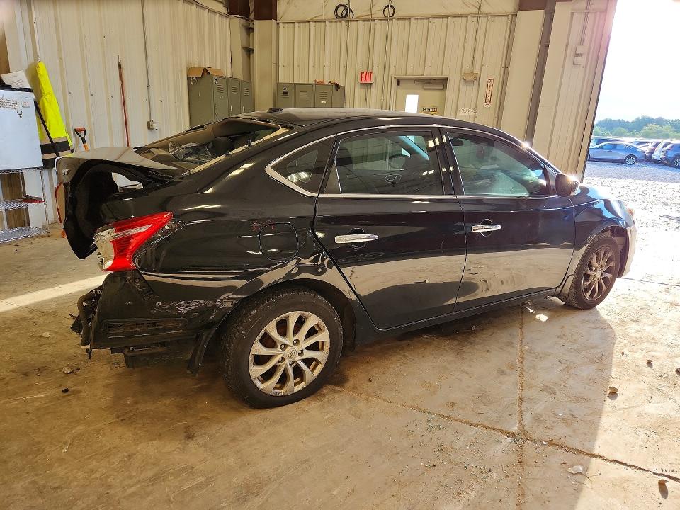 Aukcja sprzedaży 2018 Nissan Sentra, vin: 3N1AB7AP3JY213490, numer aukcji: 69971136