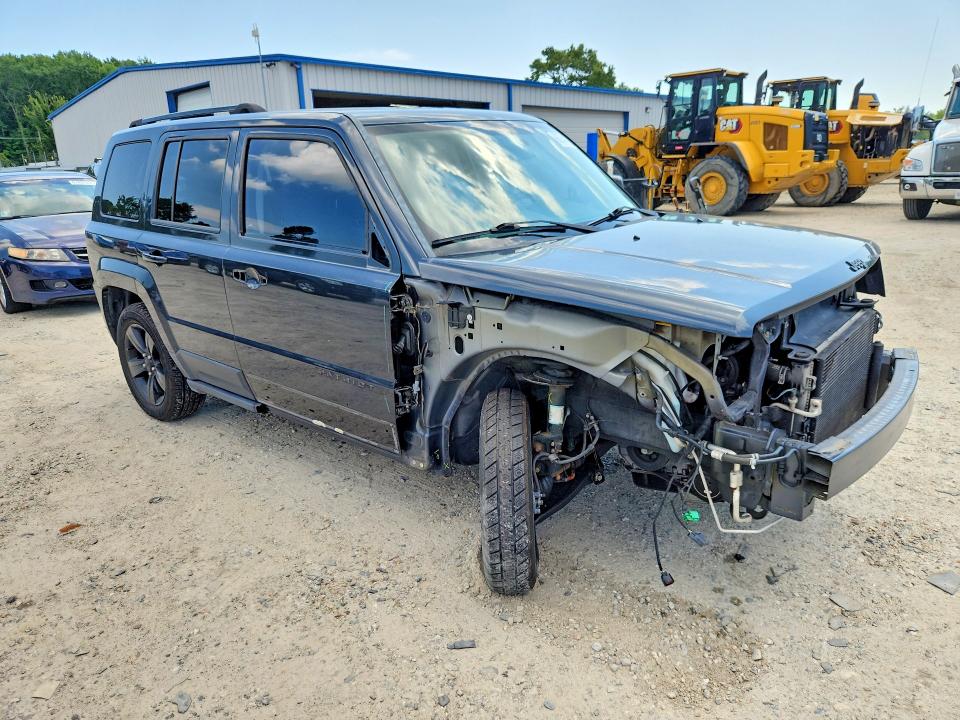 66744326 :رقم المزاد ، 1C4NJPBA3FD296215 vin ، 2015 Jeep Patriot مزاد بيع