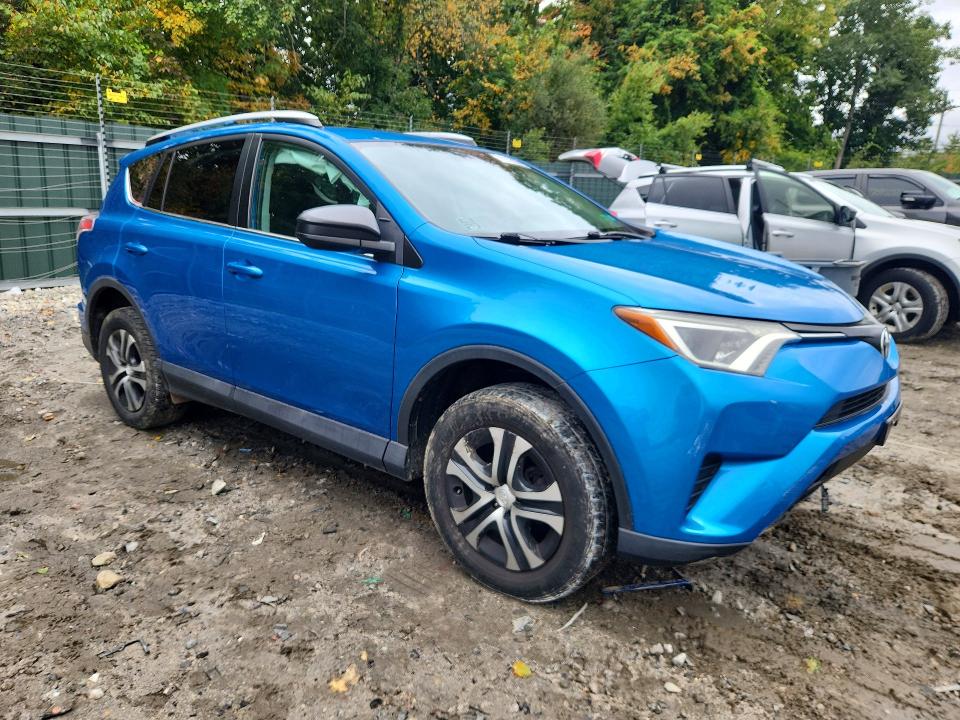 71112006 :رقم المزاد ، 2T3BFREV9GW409748 vin ، 2016 Toyota Rav4 مزاد بيع