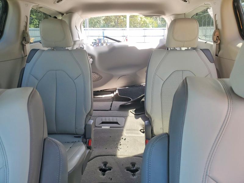 65237616 :رقم المزاد ، 2C4RC1BG6JR166836 vin ، 2018 Chrysler Pacifica مزاد بيع