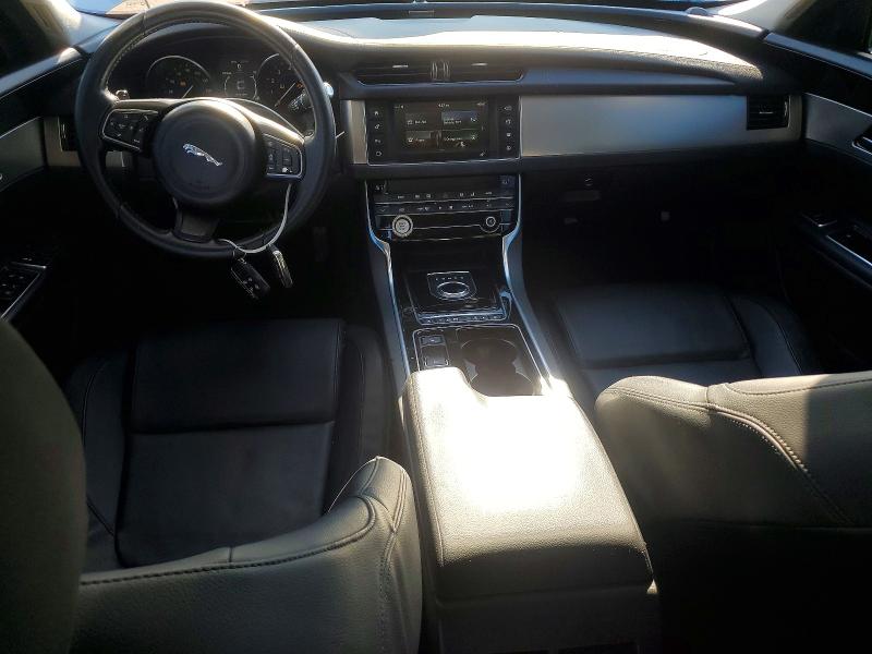 2017 Jaguar Xf მანქანა იყიდება აუქციონზე, vin: SAJBD4BVXHCY42479, აუქციონის ნომერი: 68192006