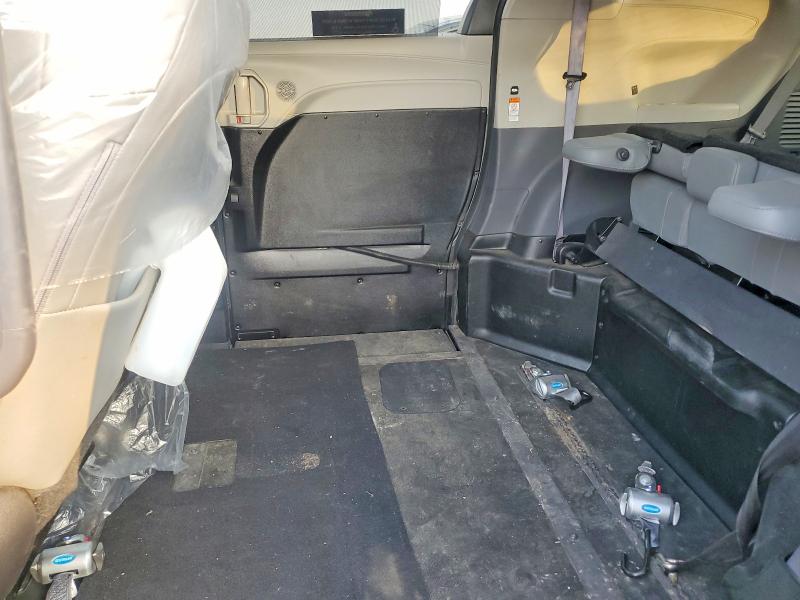 Продаж на аукціоні авто 2023 Toyota Sienna, vin: 5TDYRKEC1PS137656, номер лоту: 68681756