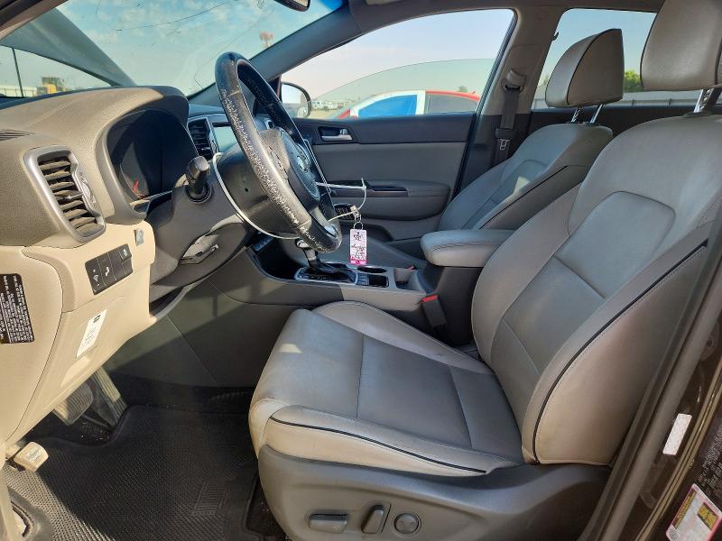 68708456 :رقم المزاد ، KNDPNCACXH7239861 vin ، 2017 Kia Sportage مزاد بيع