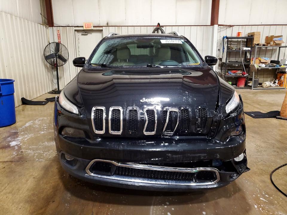 70142156 :رقم المزاد ، 1C4PJMDS0GW332302 vin ، 2016 Jeep Cherokee مزاد بيع