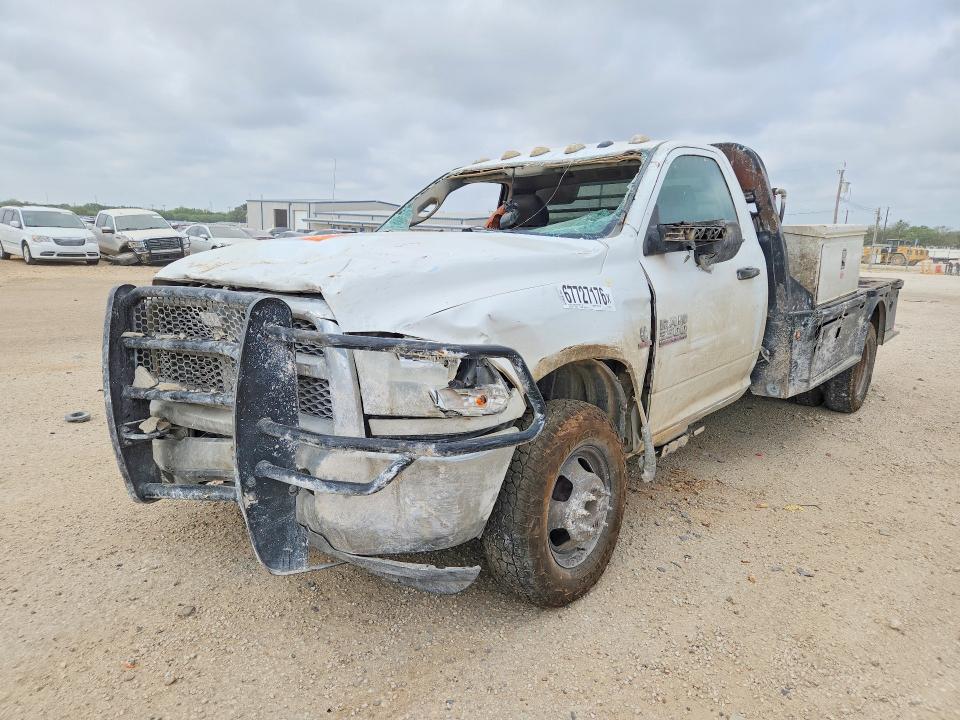 67727176 :رقم المزاد ، 3C7WRTBL1GG132153 vin ، 2016 Ram 3500 مزاد بيع